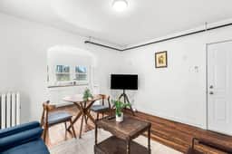 Luxury Holbrook Apartment - Image 3