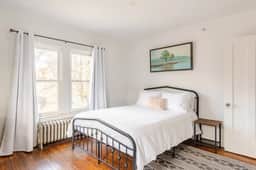North End Treasure. Beautiful 2 bedroom apartment - Image 4