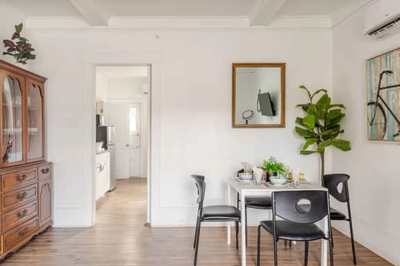 North End Treasure. Beautiful 2 bedroom apartment - Image 3
